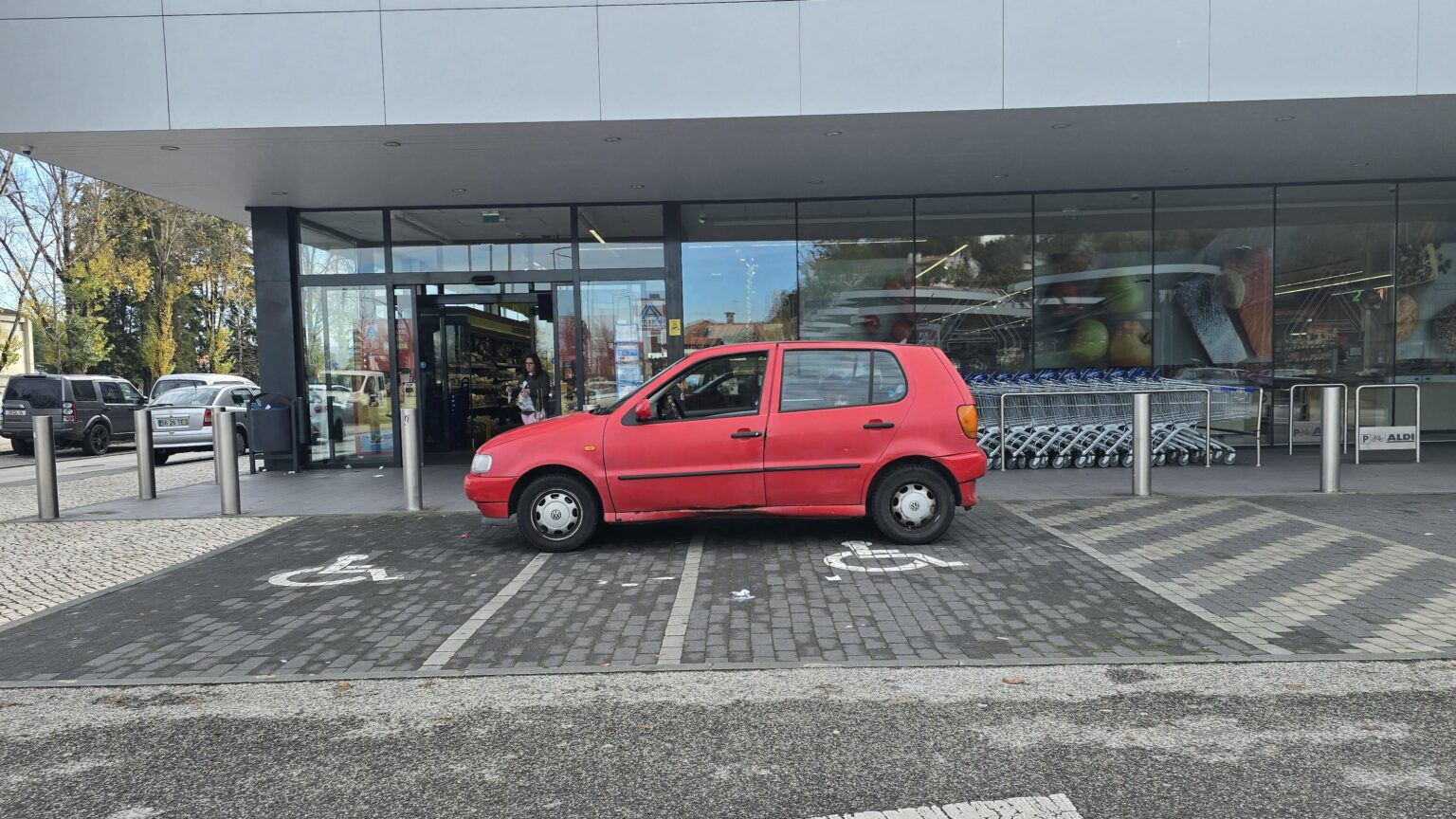 駐車場ビンゴ