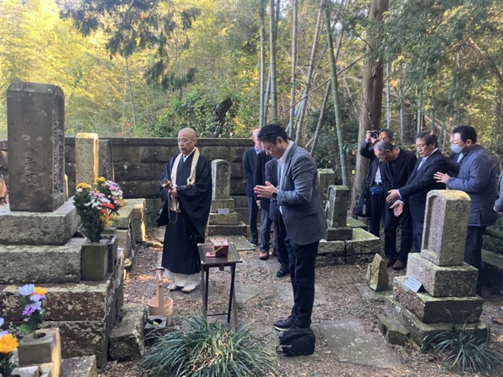 朝鮮外交に尽力した雨森芳洲 長崎・対馬で没270年法要|【西日本新聞me】 西日本新聞