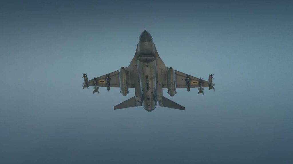 ほぼすべてのロシアのミサイルが一晩でF-16パイロットによって迎撃された