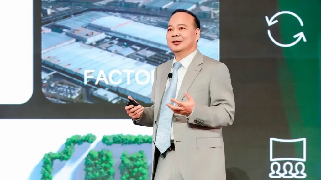 欧州のEV電池生産、加速の鍵は中国人エンジニア—現場経験で立ち上げと現地化を両立、スペインと仏で進展 欧州のEV電池生産、加速の鍵は中国人エンジニア—現場経験で立ち上げと現地化を両立、スペインと仏で進展