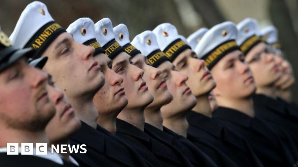 ドイツ、18歳対象の志願兵役制度復活を可決