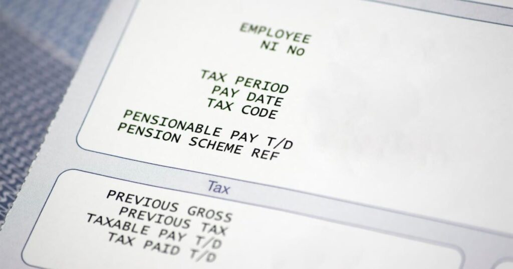 最低賃金は時給14.15ユーロに引き上げ、年金自動加入制度は元旦から開始