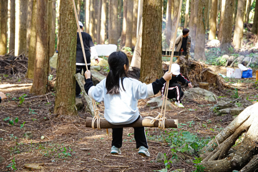 【鹿児島県出水市】手の届く世界の循環を守り、200年先もあり続ける森へ ／ 株式会社WOODLIFE 中尾雄基さん