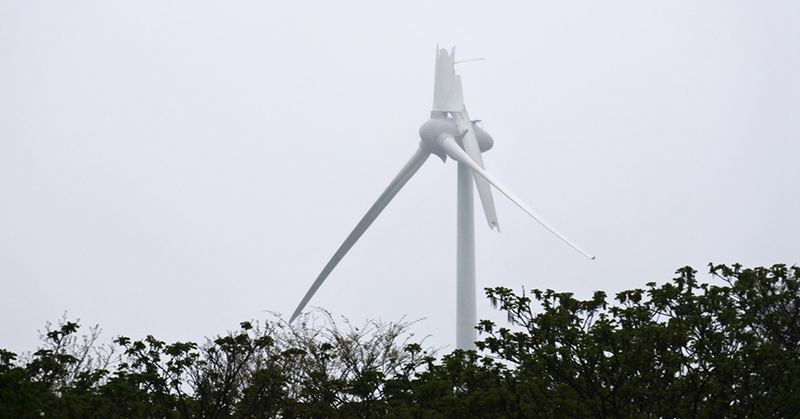 秋田市の風車ブレード落下事故、事故原因と対策を報告 - ニュース - メガソーラービジネス plus : 日経BP