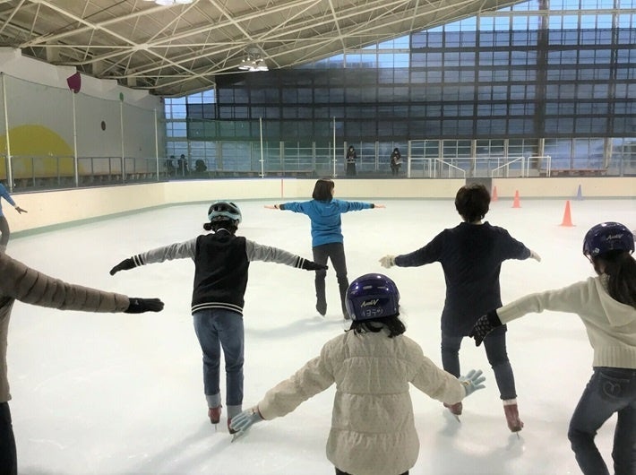 【JAF愛媛】～営業時間前のリンクを貸切で～ JAFデー in イヨテツスポーツセンター『インストラクターによるスケート教室』を開催！ | 一般社団法人　日本自動車連盟のプレスリリース