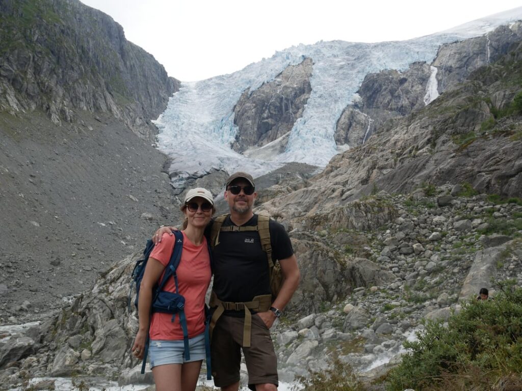 おすすめ: ベルゲンとトロルヴェッゲンの間で家族と一緒に自然を体験してください