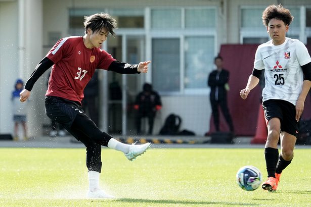 J3琉球、J1浦和と練習試合　4ー3で勝利　新シーズンへ布陣作り