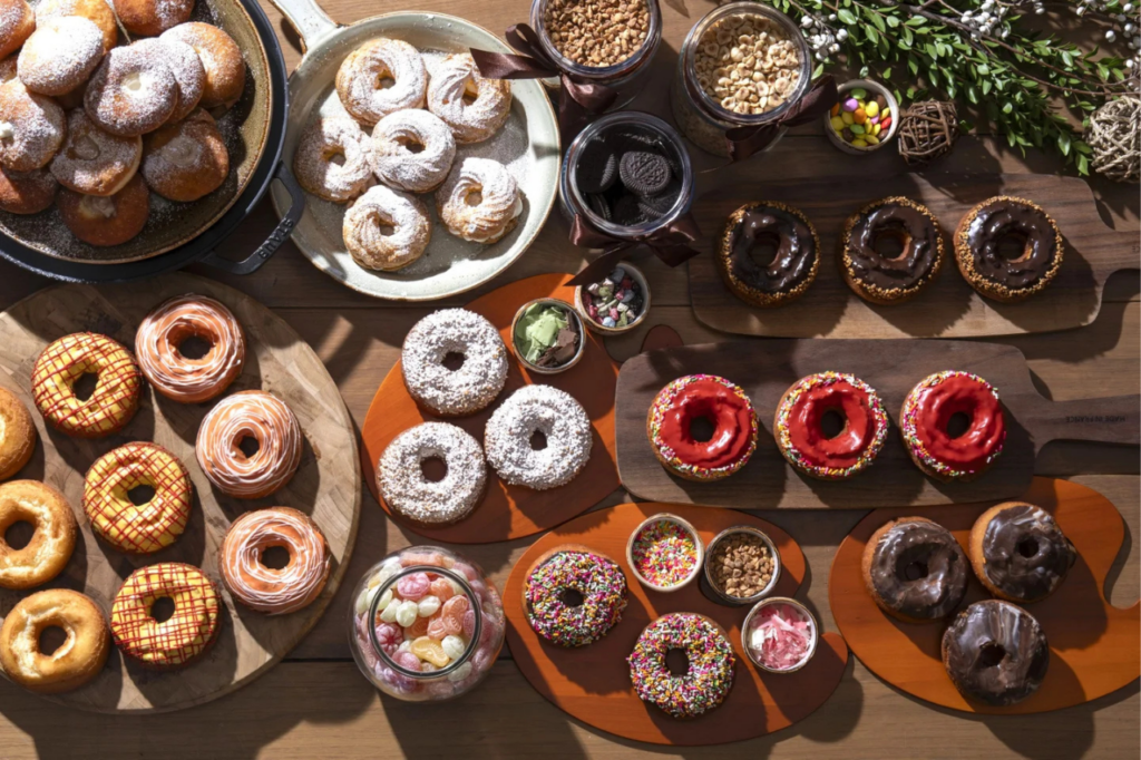 3種のドーナツを好きなだけ堪能!『ドーナツブッフェ』が3月31日(火)まで開催中/ハイアット リージェンシー 京都 | Leaf KYOTO ドーナツブッフェ