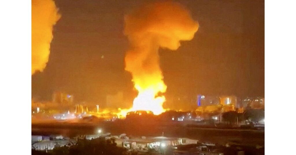 米国がベネズエラ首都攻撃　反米の大統領夫妻を拘束　トランプ氏が発表　近隣国は批判