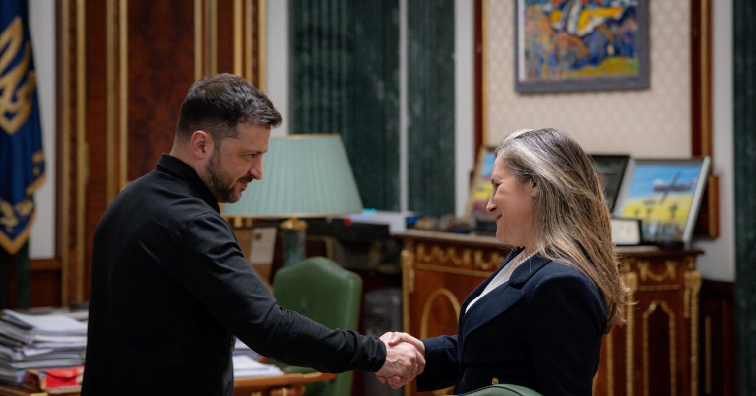 ウクライナ、経済開発顧問にカナダのフリーランド元副首相起用 | ロイター