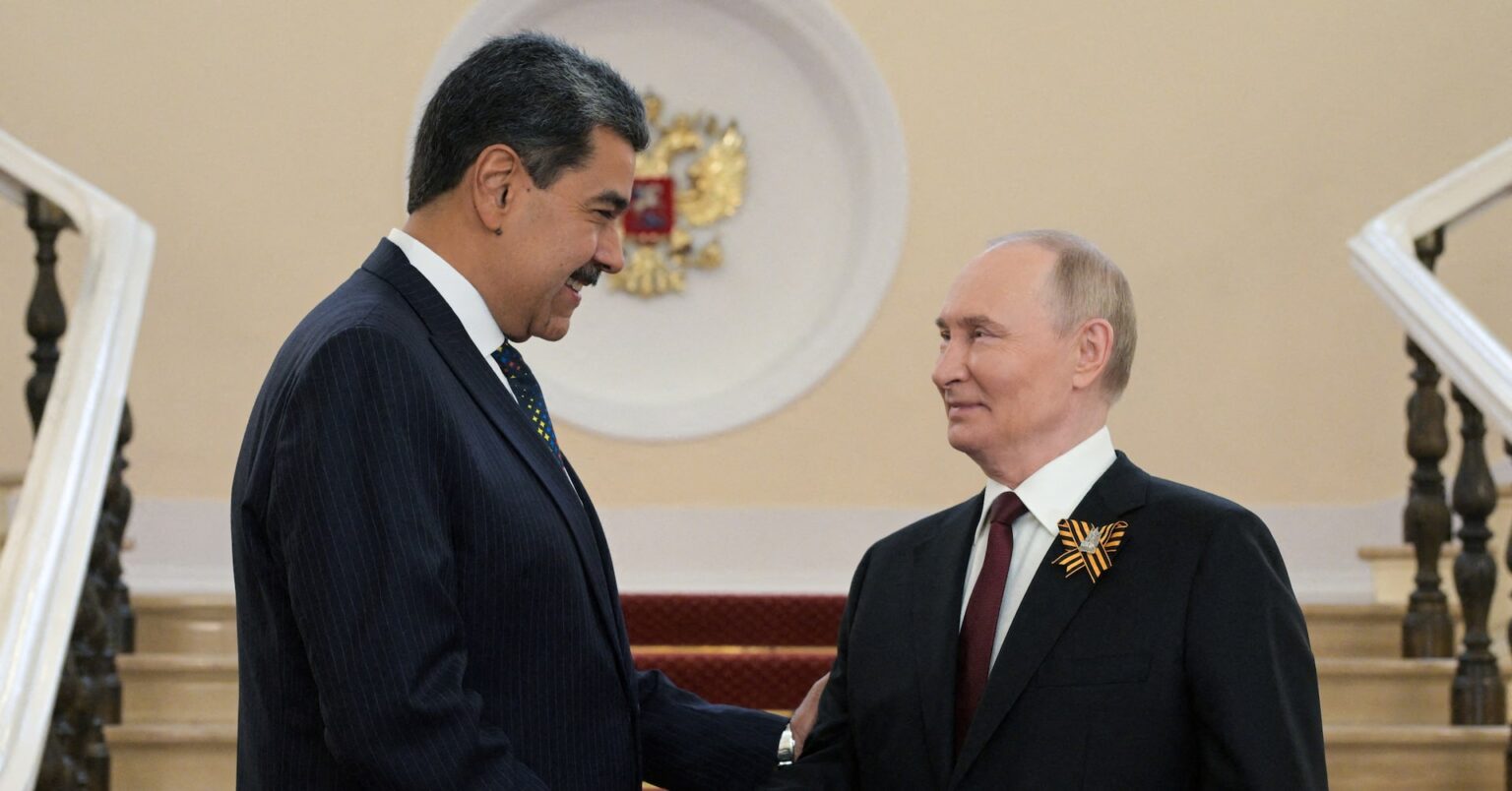 ロシア、ベネズエラ支援継続　「外部干渉受けず自らの運命決定を」 | ロイター