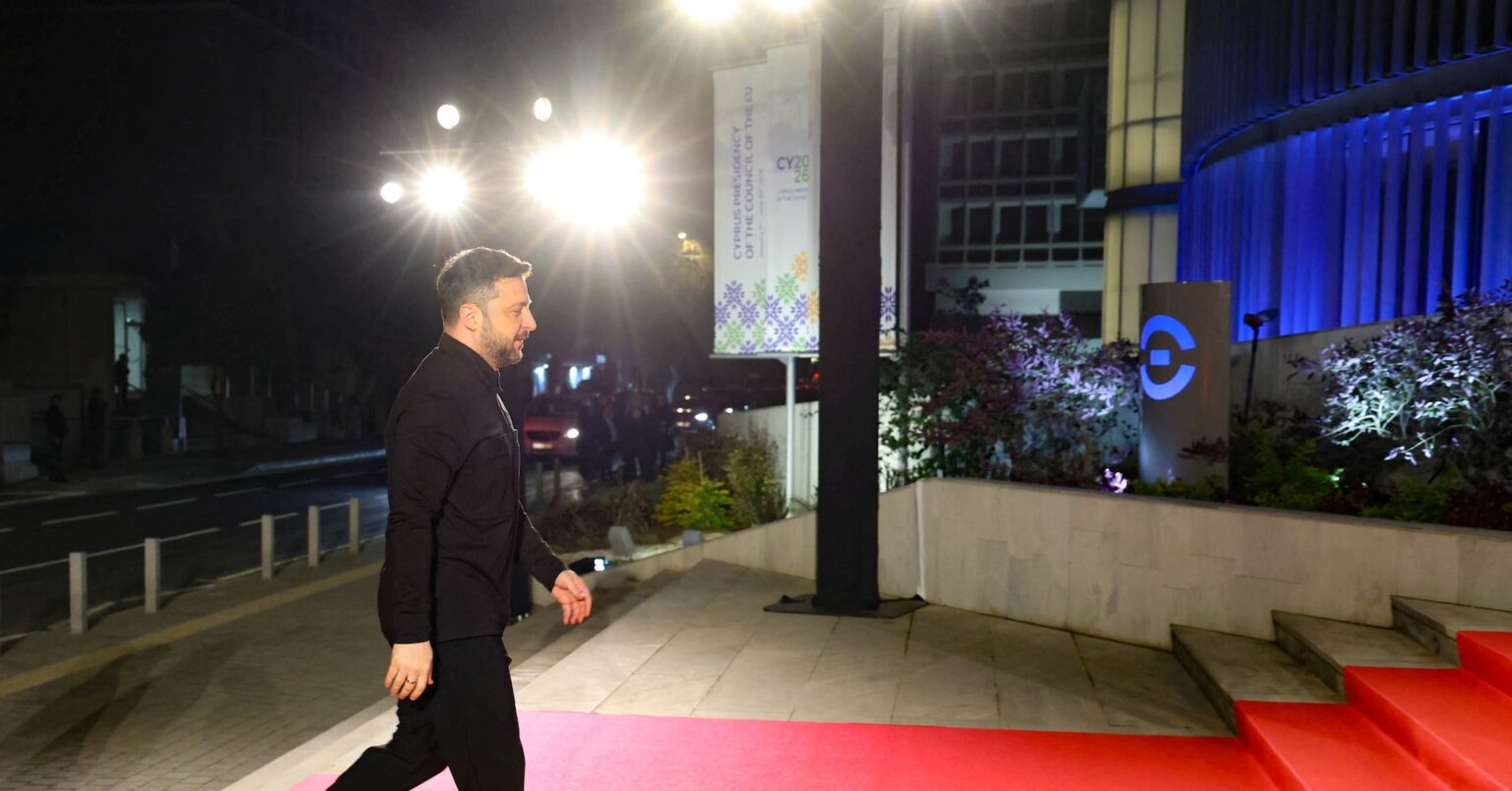 ゼレンスキー氏、安保文書「準備整う」　トランプ氏と最終調整へ | ロイター