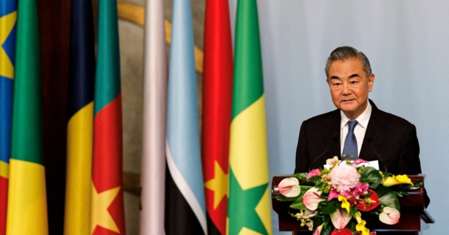 中国外相がエチオピア首相と会談、幅広い経済協力拡大呼びかけ | ロイター