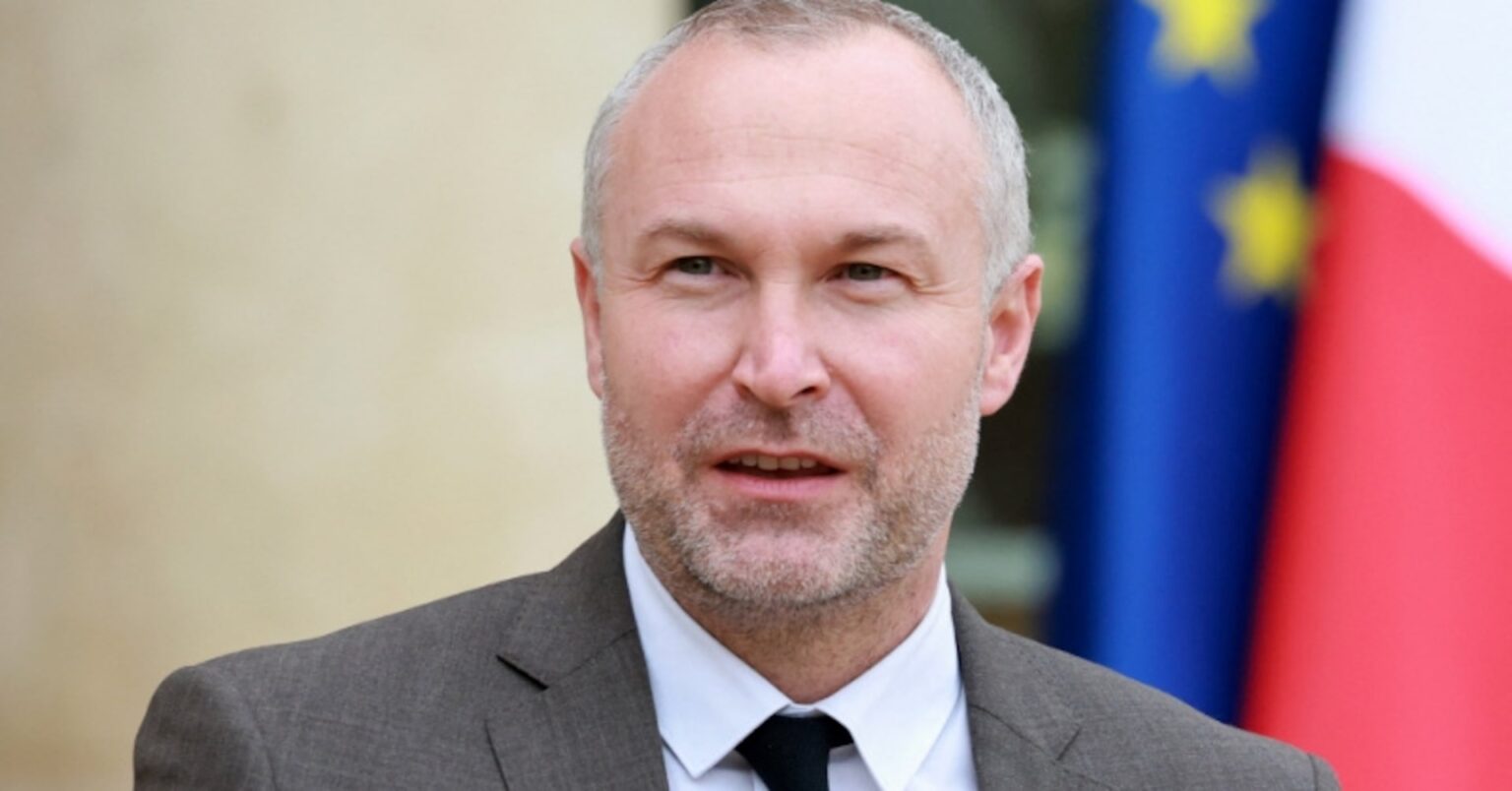 フランス政府、予算協議を来週に延期　可決のめど立たず | ロイター