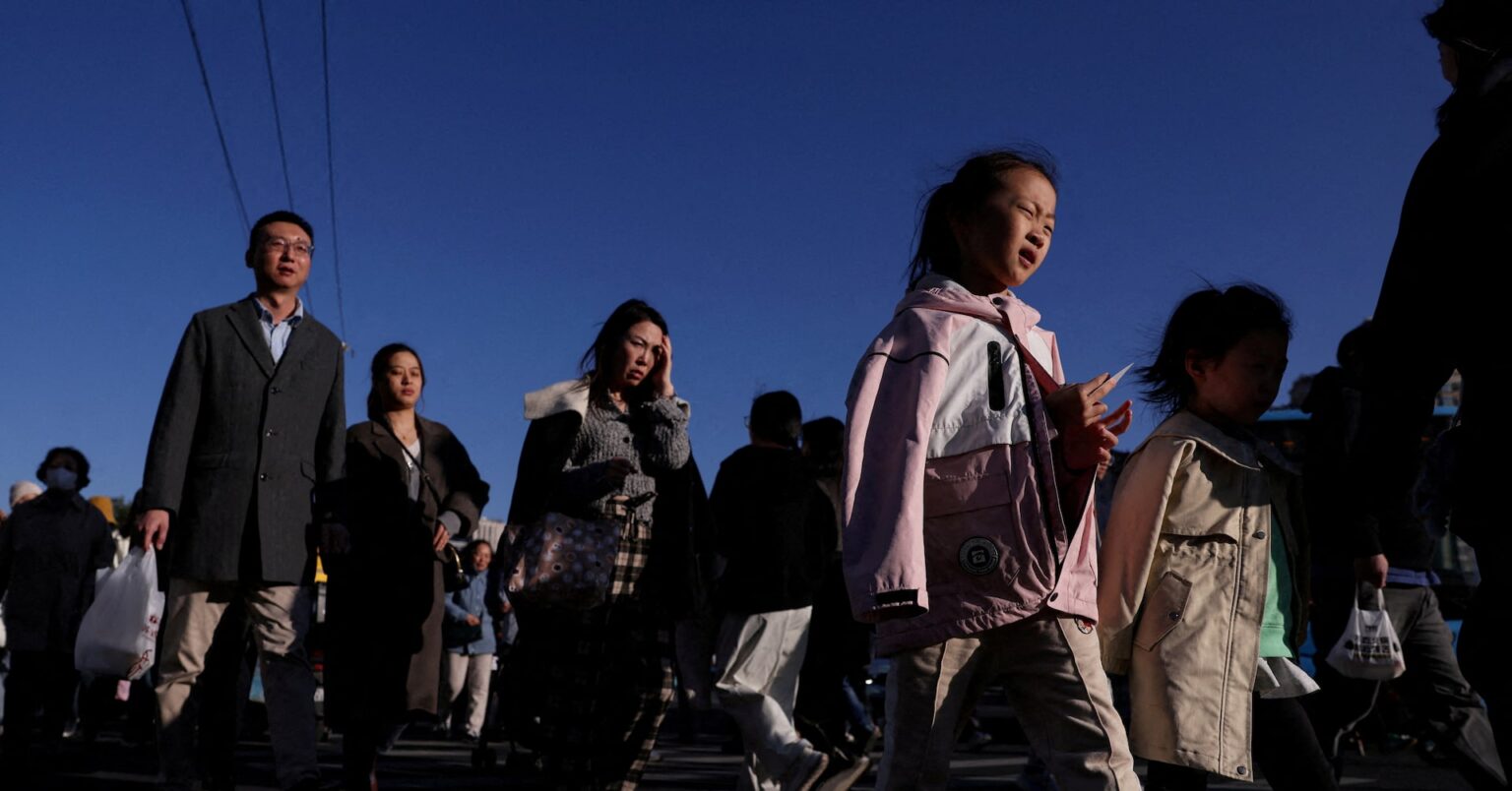 コラム:中国GDP、不均衡解消先送りの「5%」達成 内需拡大待ったなし | ロイター コラム:中国GDP、不均衡解消先送りの「5%」達成 内需拡大待ったなし | ロイター