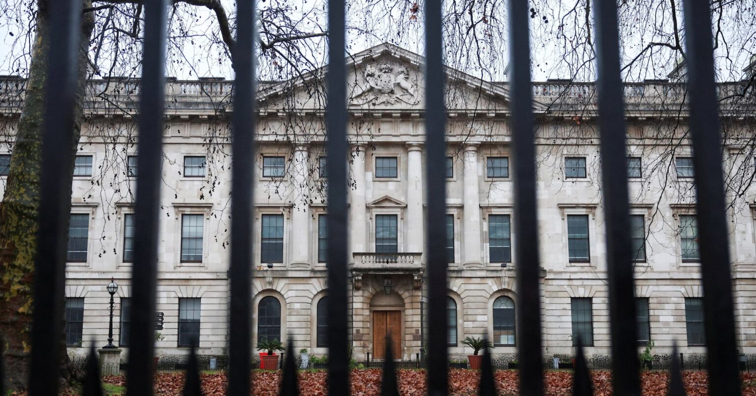 英、スパイ懸念の中国大使館移設計画を承認 首相の訪中控え | ロイター 英、スパイ懸念の中国大使館移設計画を承認 首相の訪中控え | ロイター