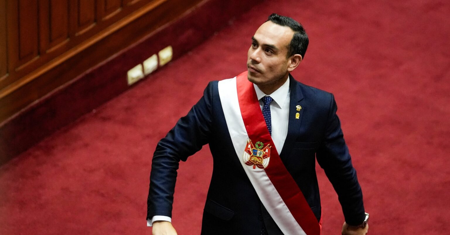 ペルー大統領、中国実業家との会合未公表巡り議会で説明へ | ロイター ペルー大統領、中国実業家との会合未公表巡り議会で説明へ | ロイター