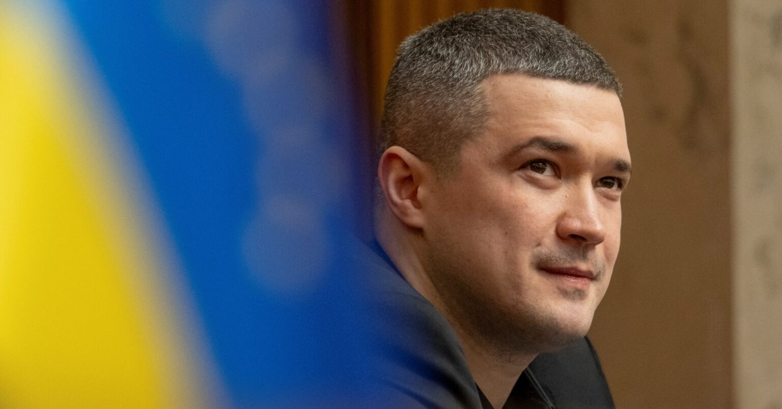 ウクライナ、ＡＩモデル構築に友好国と戦闘データ共有へ＝国防相 | ロイター