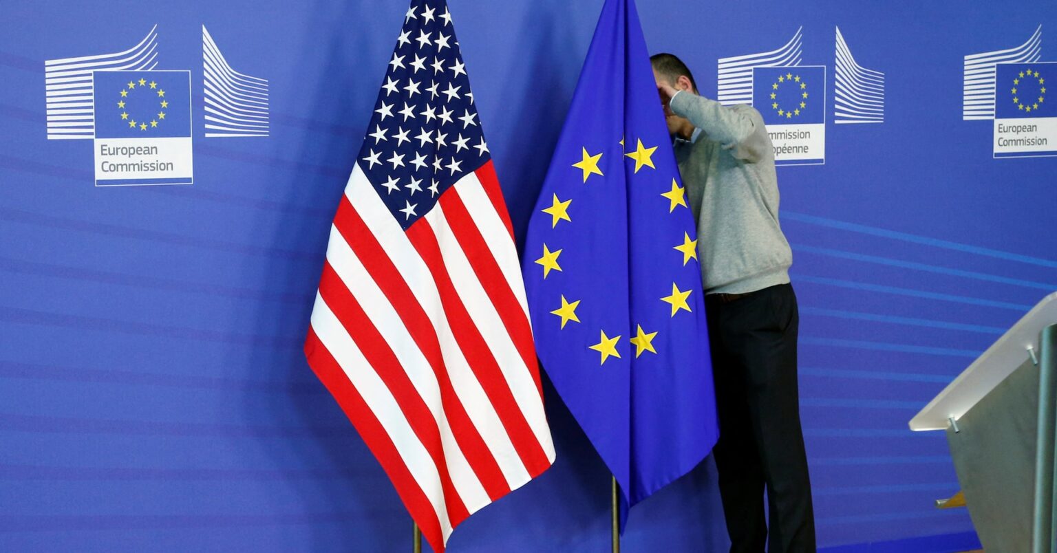 トランプ氏のグリーンランド関税、貿易戦争再燃の懸念　米に打撃も | ロイター