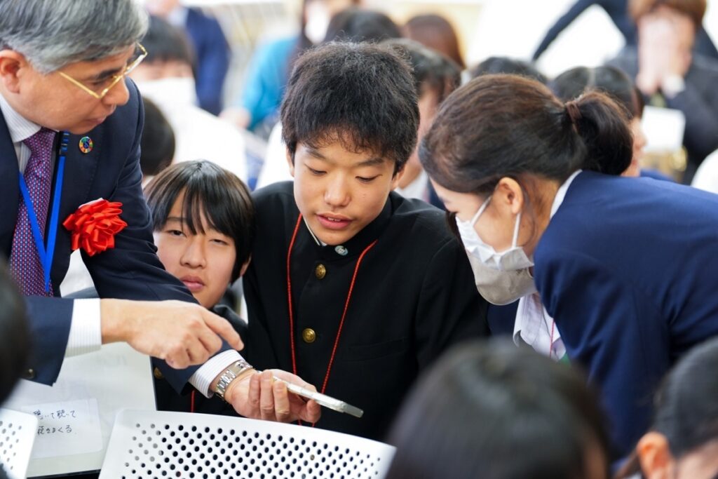 【開催報告】中高生と地域企業がさいたま市の未来を本気で探究! 「さいたまカップ2025」結果発表 | NEWSCAST Logo
