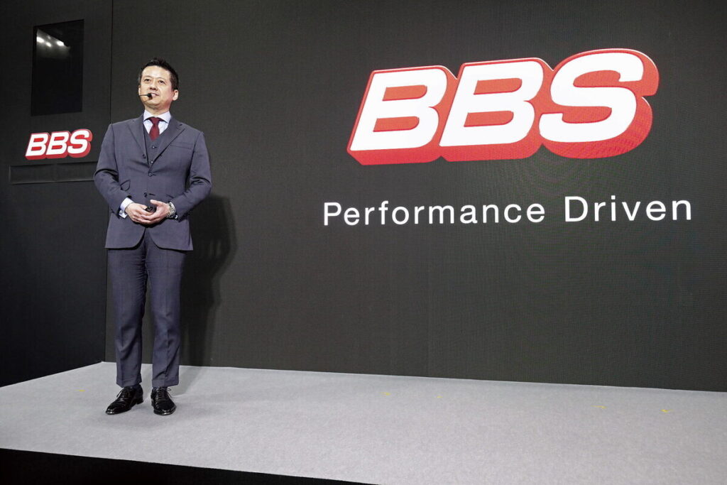 BBSジャパンの鍛造技術とモータースポーツの本場、ドイツで鍛え上げられた豊富なノウハウから紡ぎ出される究極のハイパフォーマンスホイール