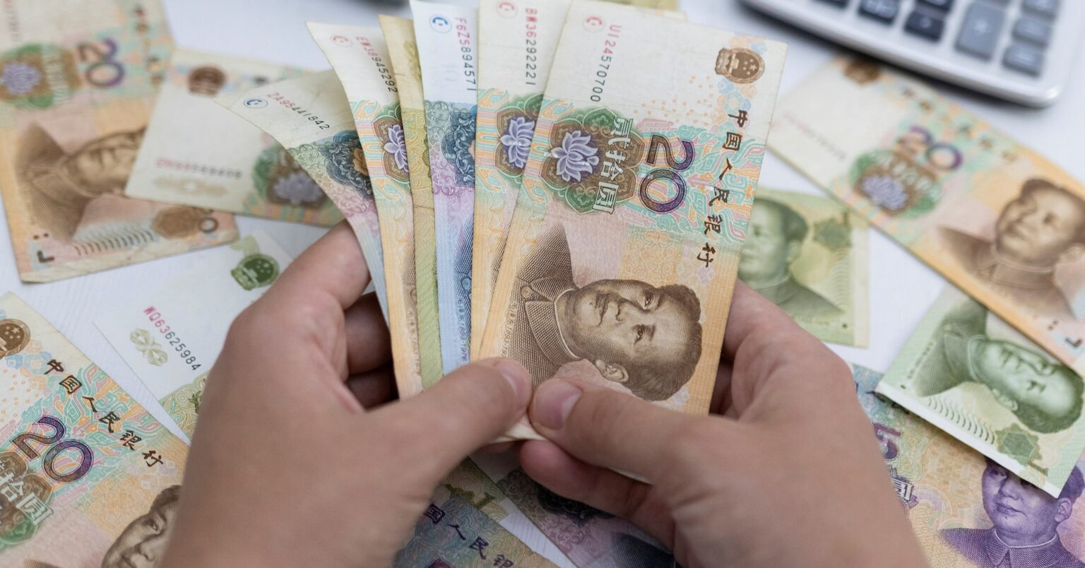 中国の対アフリカ融資、24年に半減　元建てに移行＝ボストン大 | ロイター