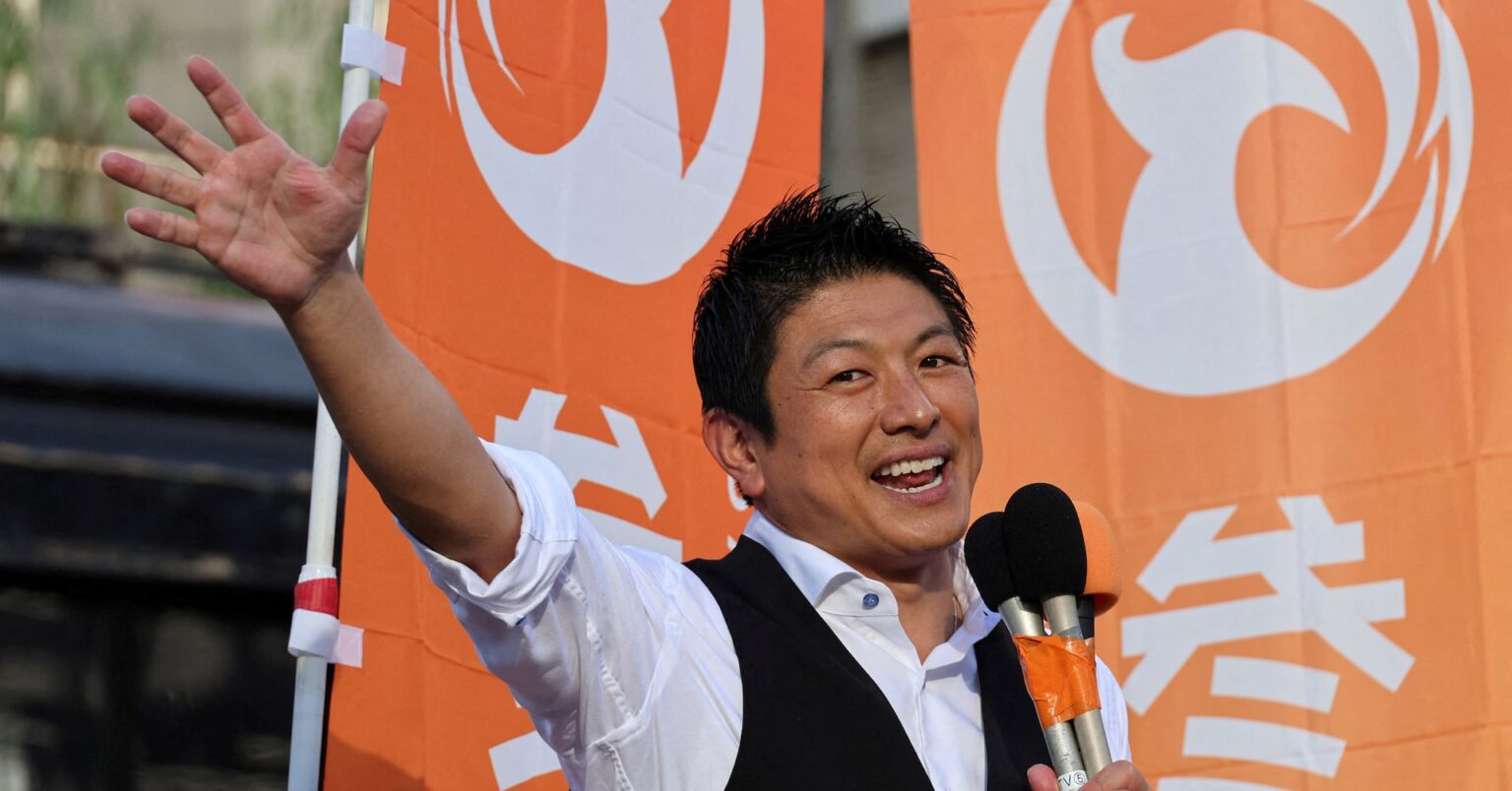 子ども1人に月10万円、消費税・インボイス廃止＝参政党公約 | ロイター