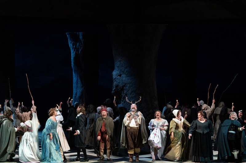 《ファルスタッフ》2023 撮影：堀田力丸