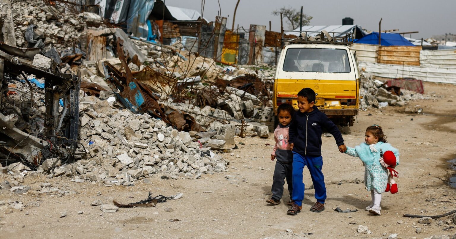 ガザ武装解除、国際資金による買い取り含む＝米国 | ロイター