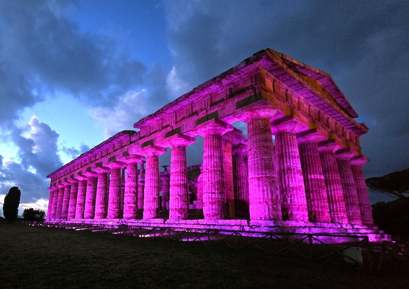 恒例のジロ・デ・イタリア100日前ピンクイルミネーション大作戦 - PRESSPORTS