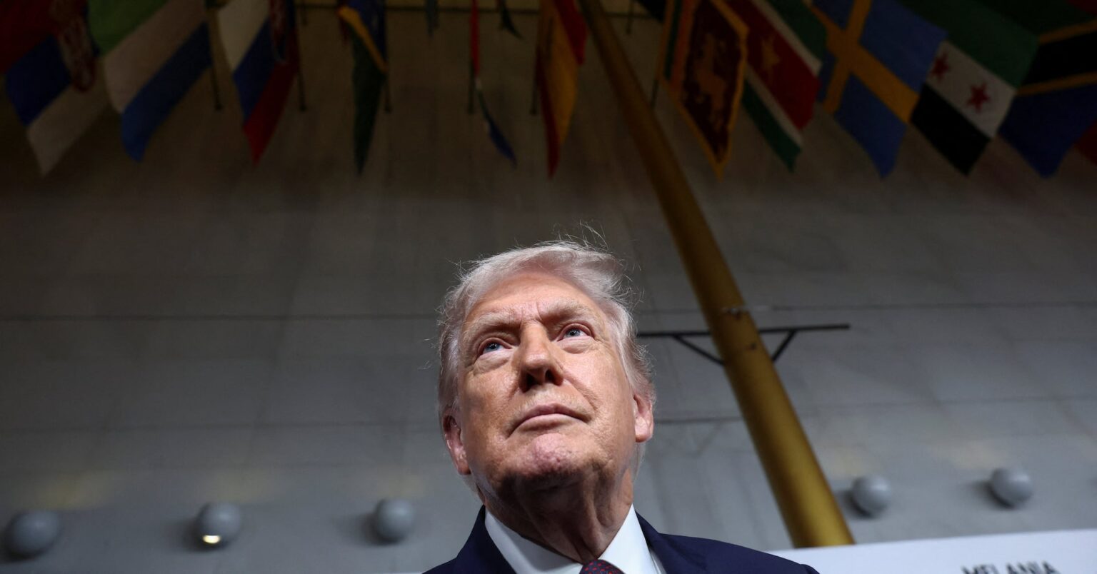 トランプ氏、カナダ製航空機への関税警告　認証取り消しも | ロイター