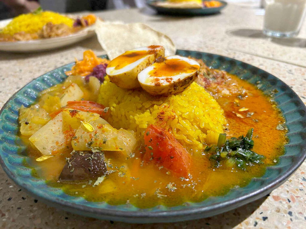 岡山経済新聞「オカケイ・カレー部」 第4回は岡山カレー17(イチナナ) – 岡山経済新聞 岡山経済新聞「オカケイ・カレー部」 第4回は岡山カレー17(イチナナ) - 岡山経済新聞