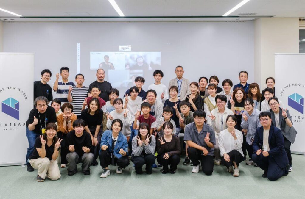 交通事故、健康寿命、雪のない街――徳島の課題をPLATEAUで解く : – ASCII STARTUP 交通事故、健康寿命、雪のない街――徳島の課題をPLATEAUで解く : - ASCII STARTUP