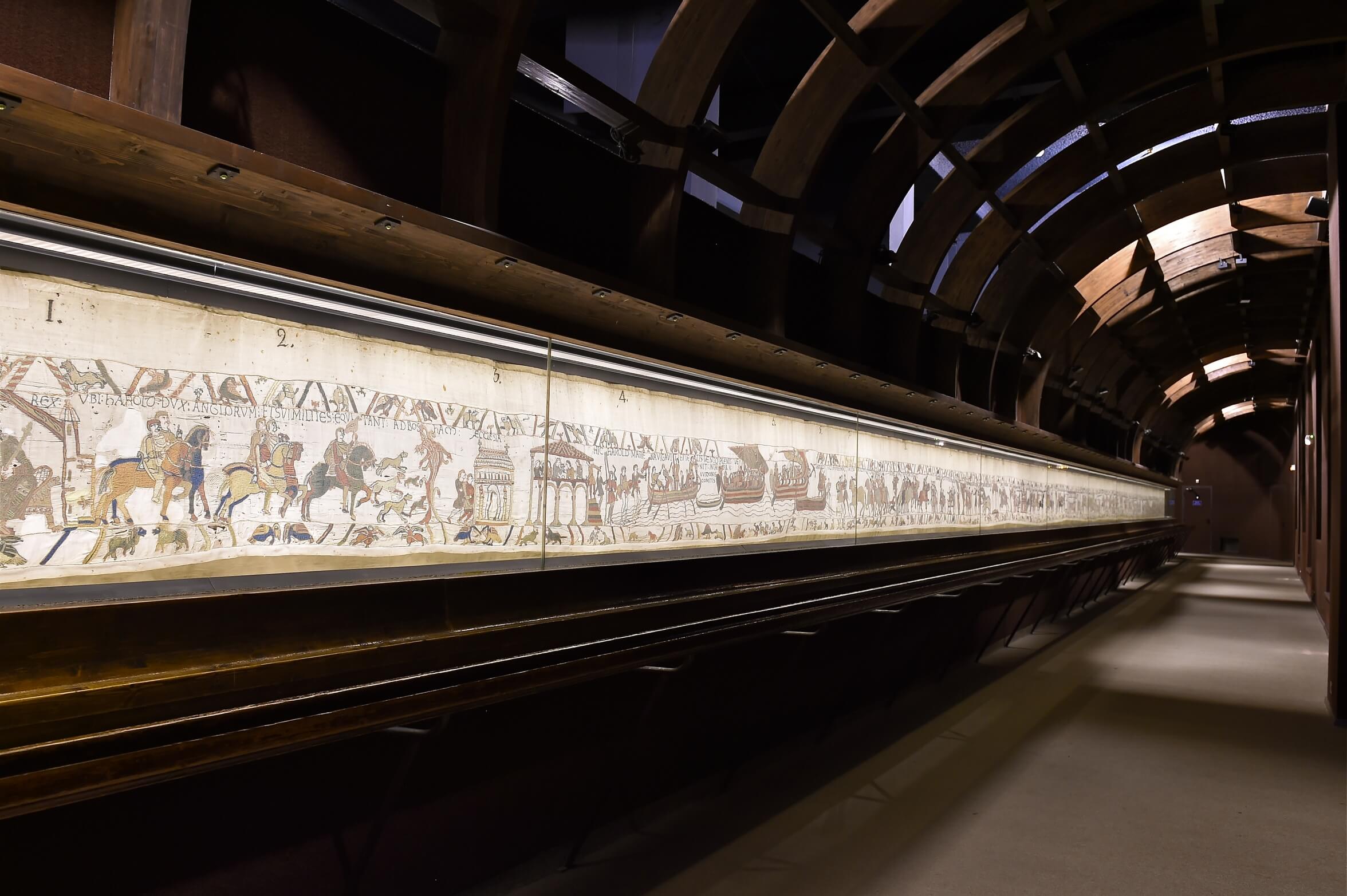 Bayeux Tapestry Museum - exhibition gallery ©Bayeux Museum