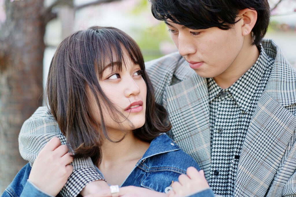 婚活の「身長170センチの壁」は本当か？女性の7割が「低身長も対象」と答える2つの“追加条件”とは（LASISA） - Yahoo!ニュース