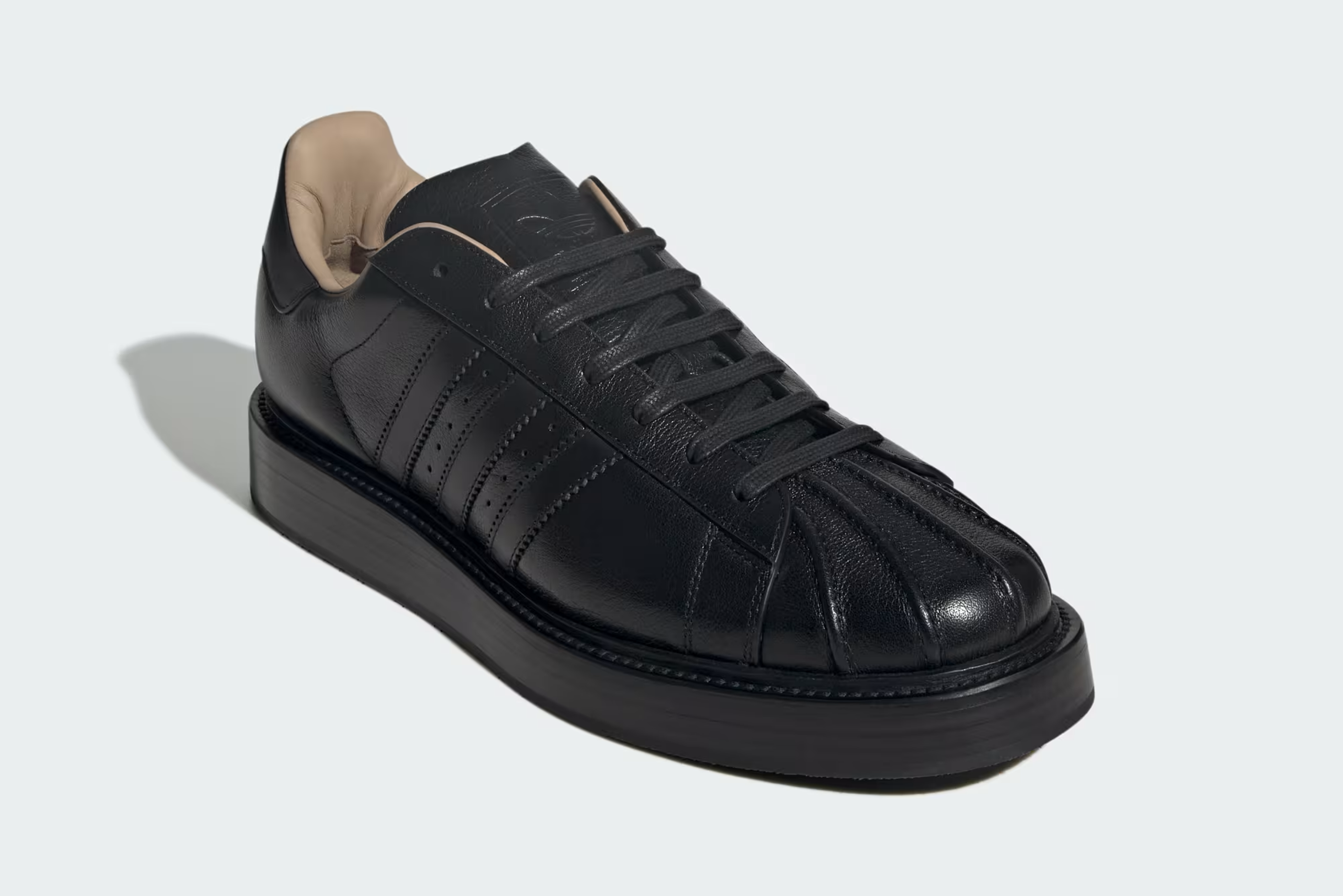 アディダス スーパースター ラックス メイド イン イタリー コアブラック 正面画像