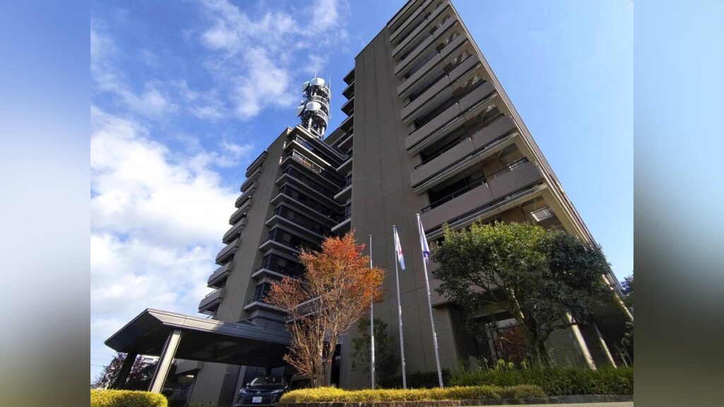 熊本：暴行動画がＳＮＳで拡散、男子中学生を傷害容疑で逮捕…少年の顔を蹴り首を絞めたか - 読売新聞オンライン