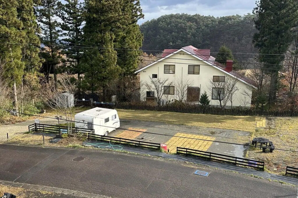 車中泊で気軽に旅をしたい方にオススメ！ 快適に、そして安全に楽しめる『RVパーク』最新情報【宮城県刈田郡／RVパーク Chillin Chillin Park in ZAO】（月刊自家用車WEB）