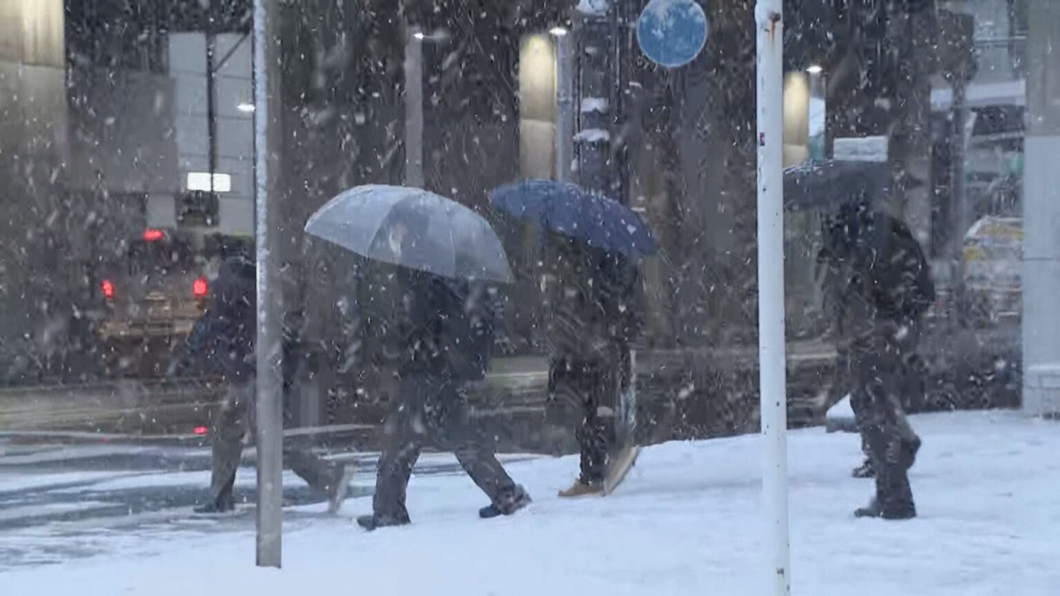 【大雪情報】三重・いなべ市には“大雪警報” 今夜は名古屋も雪か 予想降雪量は岐阜で50センチ 三重で15センチ 愛知で8センチ 最新の雪シミュレーション 気象庁（CBCテレビ）