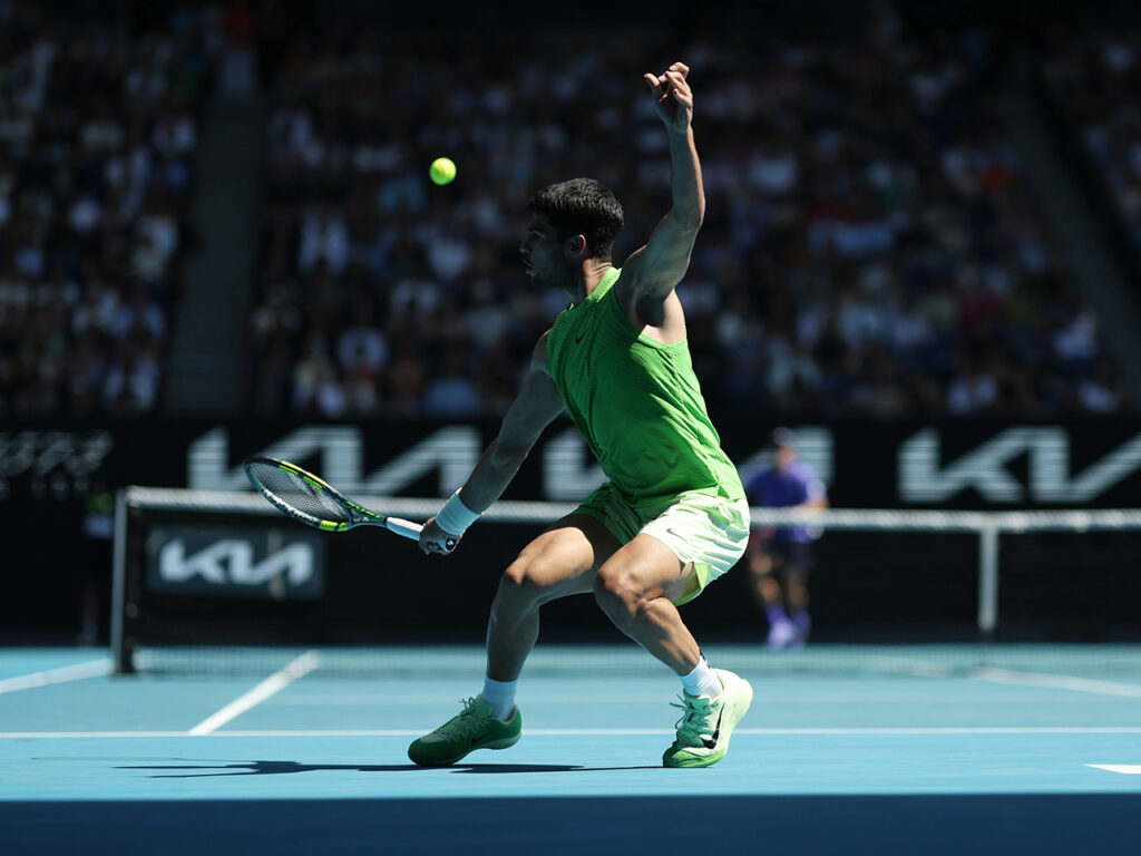 ポールに勝ったアルカラスが1セットも落とさず3年連続の8強入り [オーストラリアン・オープン／テニス]（テニスマガジンONLINE） - Yahoo!ニュース