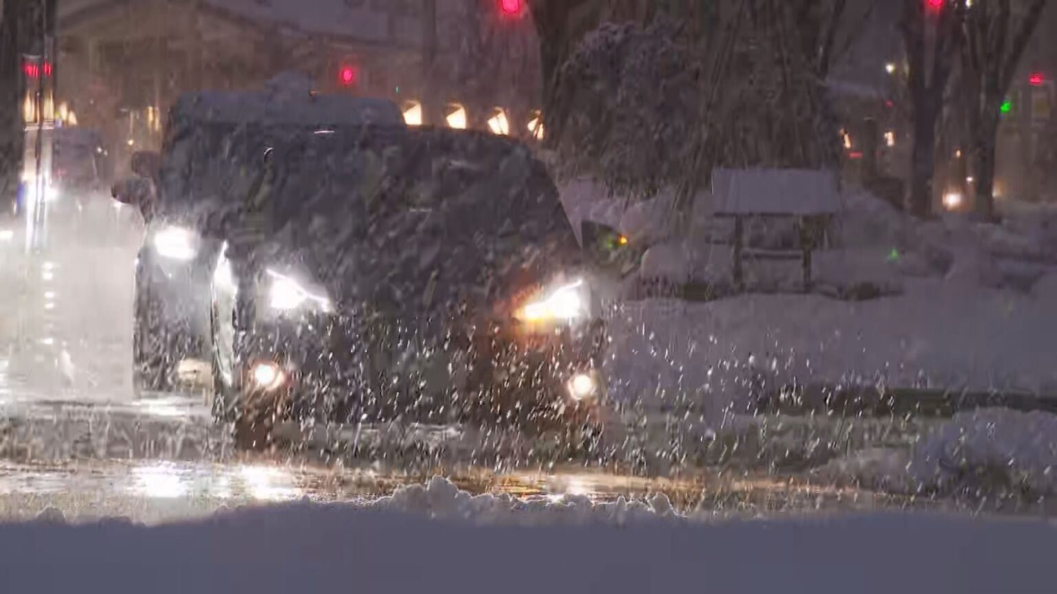 石川県内は30日未明にかけて雪のピークに 30日のJR七尾線・IRいしかわ鉄道は列車に遅れや運転見合わせの可能性（MRO北陸放送） - Yahoo!ニュース