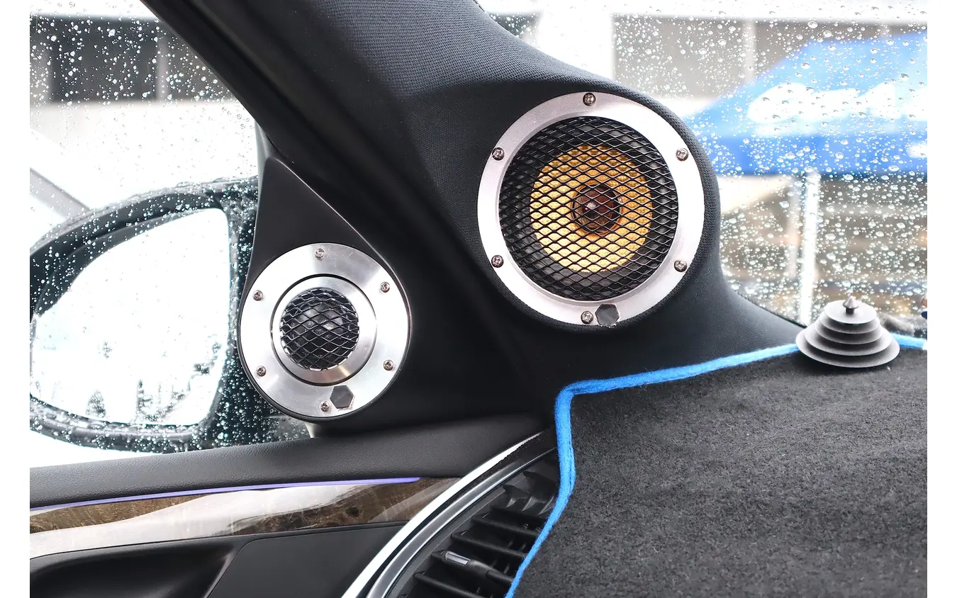 BMW X3（オーナー／三好龍彦さん）by イングラフ…まいど大阪 秋の車音祭2025