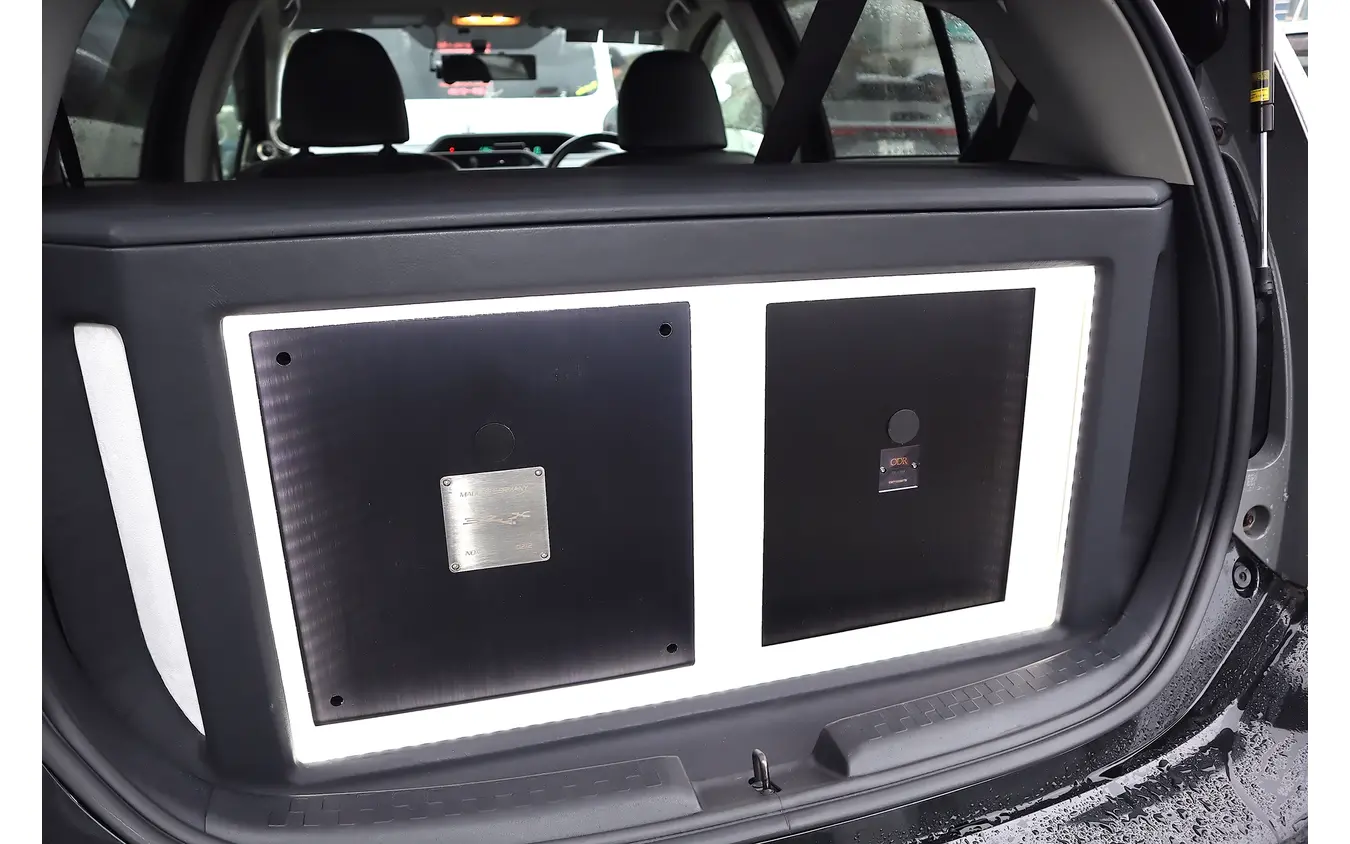 トヨタ・アクア（オーナー／長住康二さん）by ウェイブ トゥ ポート…まいど大阪 秋の車音祭2025