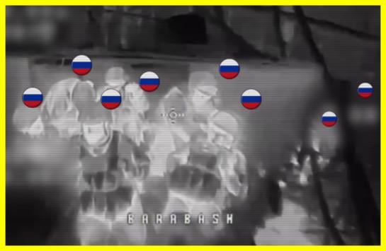 ウクライナの戦闘ドローン操縦者は、夜間に熱画像を使用してロシアの空挺部隊を満載したトラックを発見し攻撃した