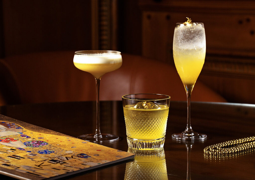 ザ・リッツ・カールトン大阪で「クリムト・アライブ 大阪展」とのコラボレーションカクテル – OSAKA STYLE