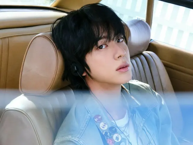 「BTS」JIN、メキシコのラジオで「2025 K-POPアーティスト」に選出…2年連続の栄誉
