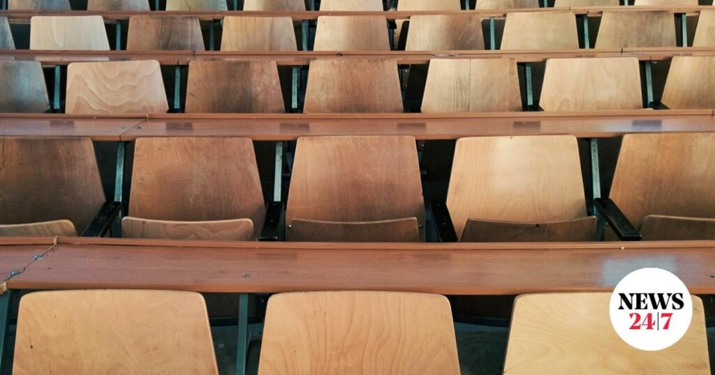 HEI: 非アクティブな学生 308,605 人が削除 - リストの消去が完了