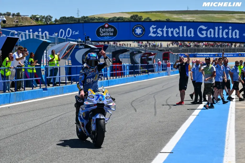 エストレージャ・ガリシア0,0、ブラジルGPのタイトルスポンサーに決定　MotoGPが22年ぶりにブラジル復帰 - Webikeプラス