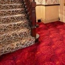 住宅で販売されているカーペットのセレクション（誰も買えない）