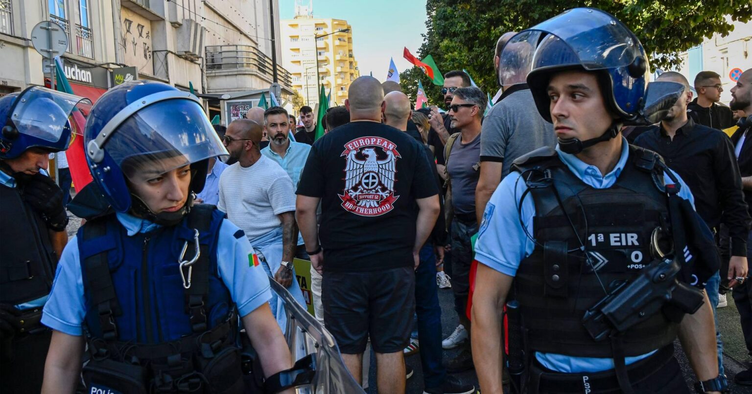 ネオナチグループに対するPJの大規模作戦で拘束された者の中にチェガ過激派3名が含まれる